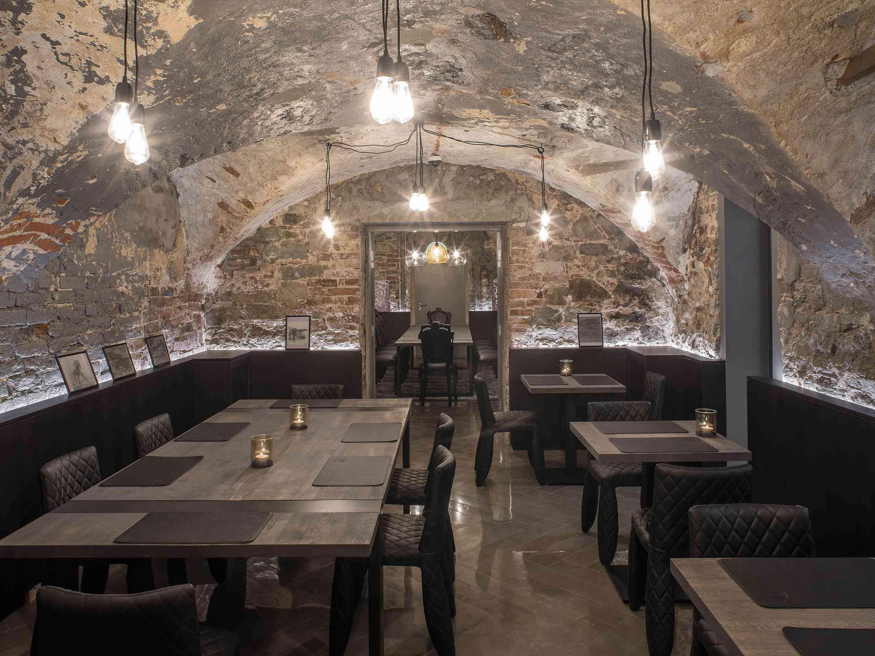 Pullman Riga Old Town Hotel Exterior foto Restaurant AOC